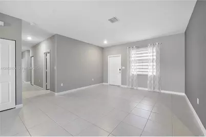 29101 SW 167th Ct, Homestead, FL 33030 - Photo 5