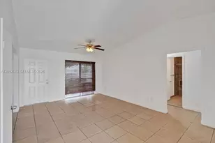 10375 SW 209th Ln, Cutler Bay, FL 33189 - Photo 5