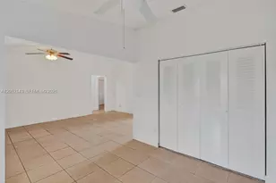 10375 SW 209th Ln, Cutler Bay, FL 33189 - Photo 11