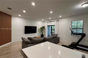 15540 SW 136th St, Miami, FL 33196 - Photo 9