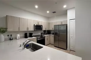 15540 SW 136th St, Miami, FL 33196 - Photo 5