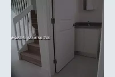 18970 SW 345th Ter, Homestead, FL 33034 - Photo 9
