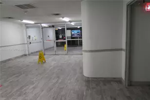 905 Brickell Bay Dr, Miami, FL 33131 - Photo 33