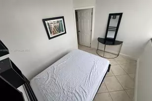 905 Brickell Bay Dr, Miami, FL 33131 - Photo 15