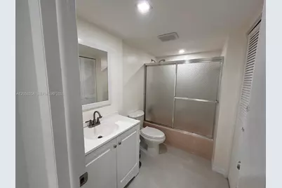 5401 NW 2nd Ave #222, Boca Raton, FL 33487 - Photo 7