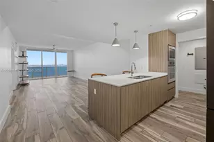 600 NE 27th St, Miami, FL 33137 - Photo 3