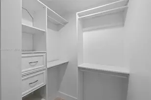600 NE 27th St, Miami, FL 33137 - Photo 41