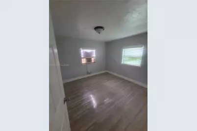 4017 SW 24th St #4, West Park, FL 33023 - Photo 9