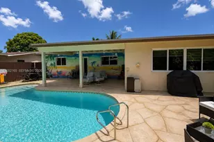 8291 NW 17th Ct, Pembroke Pines, FL 33024 - Photo 11