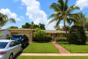 8291 NW 17th Ct, Pembroke Pines, FL 33024 - Photo 1