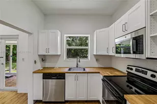 130 NW 85th St, Miami, FL 33150 - Photo 13