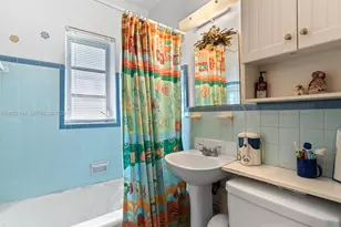640 Cardinal St, Miami Springs, FL 33166 - Photo 31