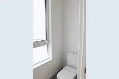 9151 NW 33rd St, Doral, FL 33172 - Photo 15
