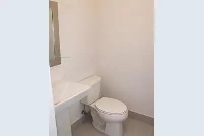 9151 NW 33rd St, Doral, FL 33172 - Photo 21