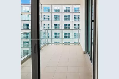 300 S Biscayne Blvd #T-3511, Miami, FL 33131 - Photo 9