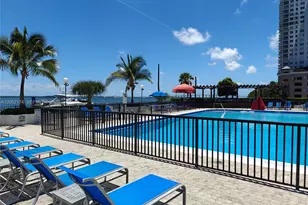 999 Brickell Bay Dr, Miami, FL 33131 - Photo 17