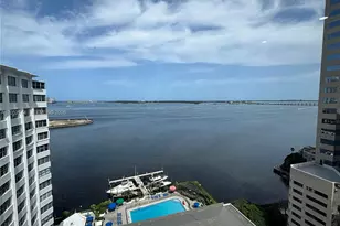 999 Brickell Bay Dr, Miami, FL 33131 - Photo 5