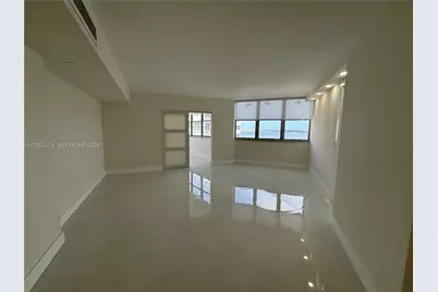 999 Brickell Bay Dr #1904, Miami, FL 33131 - Photo 35