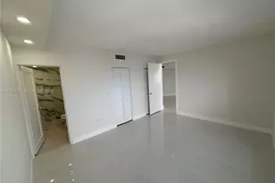 999 Brickell Bay Dr, Miami, FL 33131 - Photo 39