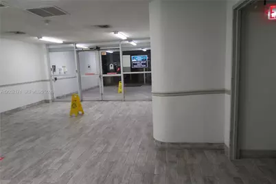 999 Brickell Bay Dr #1904, Miami, FL 33131 - Photo 15