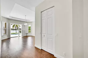 512 NW 120th Dr, Coral Springs, FL 33071 - Photo 9