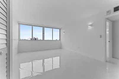 7135 Collins Ave #1535, Miami Beach, FL 33141 - Photo 35
