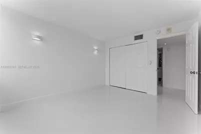 7135 Collins Ave #1535, Miami Beach, FL 33141 - Photo 23
