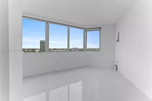 7135 Collins Ave, Miami Beach, FL 33141 - Photo 19
