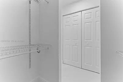 7135 Collins Ave #1535, Miami Beach, FL 33141 - Photo 31
