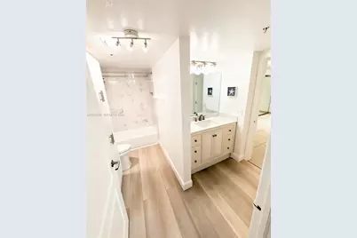 280 SW 20th Rd #504, Miami, FL 33129 - Photo 11