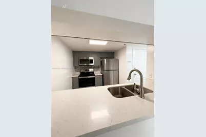 280 SW 20th Rd #504, Miami, FL 33129 - Photo 3