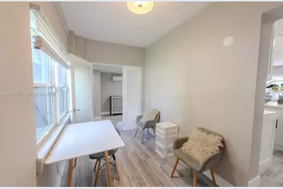 1120 S 28th Ave, Hollywood, FL 33020 - Photo 17