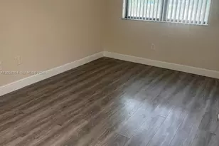 15530 SW 80th St, Miami, FL 33193 - Photo 13