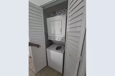 1750 W 46th St #518, Hialeah, FL 33012 - Photo 11
