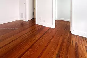 754 Meridian Ave, Miami Beach, FL 33139 - Photo 9