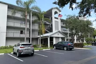 1300 SW 125th Ave, Pembroke Pines, FL 33027 - Photo 1