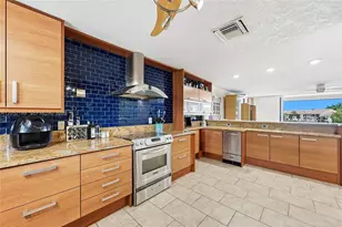 801 Palm Trail, Delray Beach, FL 33483 - Photo 11