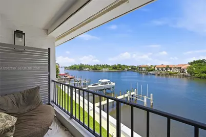 801 Palm Trl #10, Delray Beach, FL 33483 - Photo 25