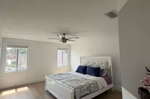1920 NW 182nd Terrace, Pembroke Pines, FL 33029 - Photo 19