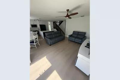 1920 NW 182nd Ter, Pembroke Pines, FL 33029 - Photo 13