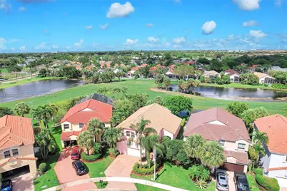 1637 SW 156th Av, Pembroke Pines, FL 33027 - Photo 1