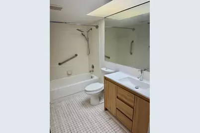 1000 SW 125th Ave #402N, Pembroke Pines, FL 33027 - Photo 11