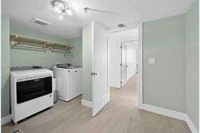 520 Brickell Key Dr #A1206, Miami, FL 33131 - Photo 33