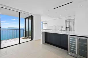 520 Brickell Key Dr, Miami, FL 33131 - Photo 13