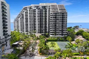 520 Brickell Key Dr, Miami, FL 33131 - Photo 47