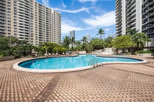 520 Brickell Key Dr, Miami, FL 33131 - Photo 35