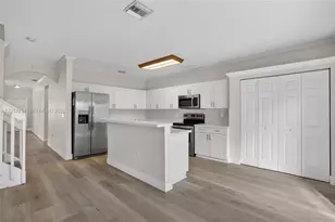 2209 SE 24th Pl, Homestead, FL 33035 - Photo 11