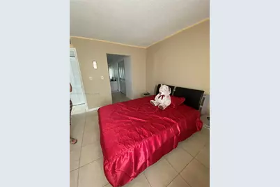 1755 W 60th St #D310, Hialeah, FL 33012 - Photo 15