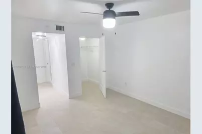2620 S University Dr #111, Davie, FL 33328 - Photo 19