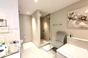 488 NE 18th St, Miami, FL 33132 - Photo 23